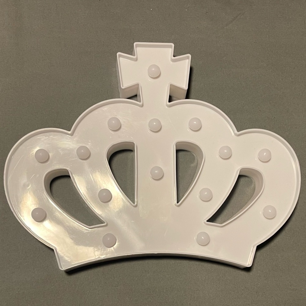 🎯Crown multicolor light decore.